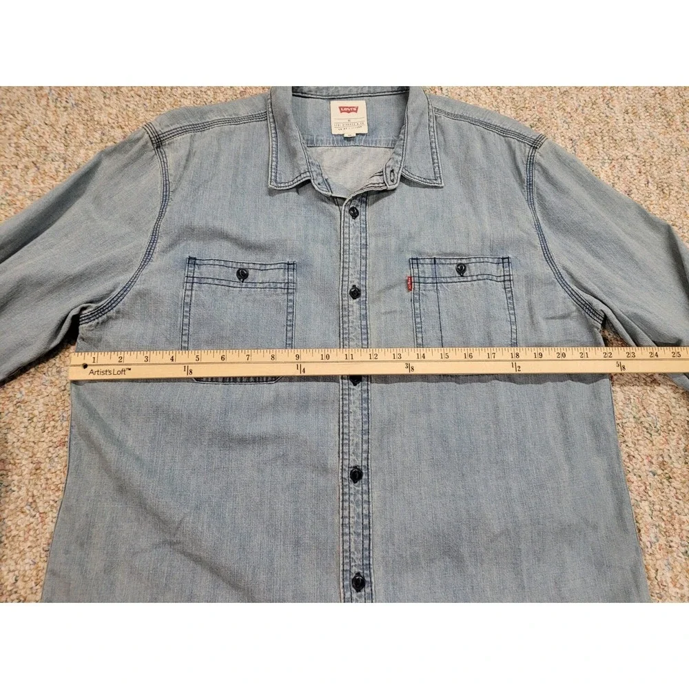 Levis Shirt Mens XL‎ Blue Denim Button Up Long Sleeve Casual Western Country